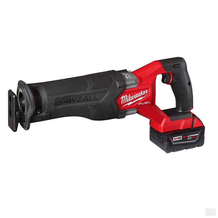 MILWAUKEE M18 FUEL™ SAWZALL® Recip Saw Kit 2821-21