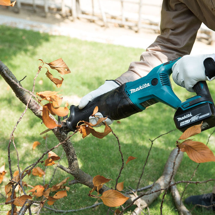 Makita 18V LXT Reciprocating Saw, Tool Only Heavy Duty Design and Performance DJR186Z