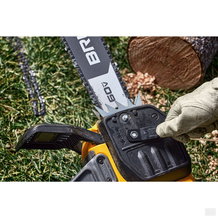 DEWALT Brushless  20 in. 15Ah Chainsaw Kit (DCCS677Z1)