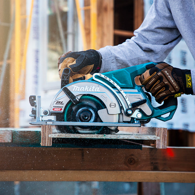 Makita 40Vmax XGT Brushless 7-1/4" Circular Saw, Tool Only BEST CUTTING CAPACITY, SPEED AND WEIGHT IN CLASS!