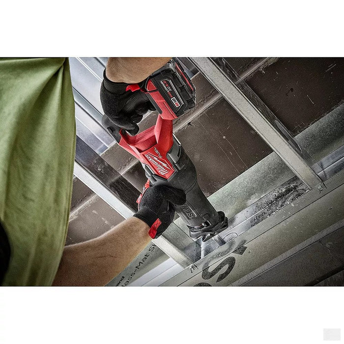 MILWAUKEE M18 FUEL™ SAWZALL® Recip Saw Kit